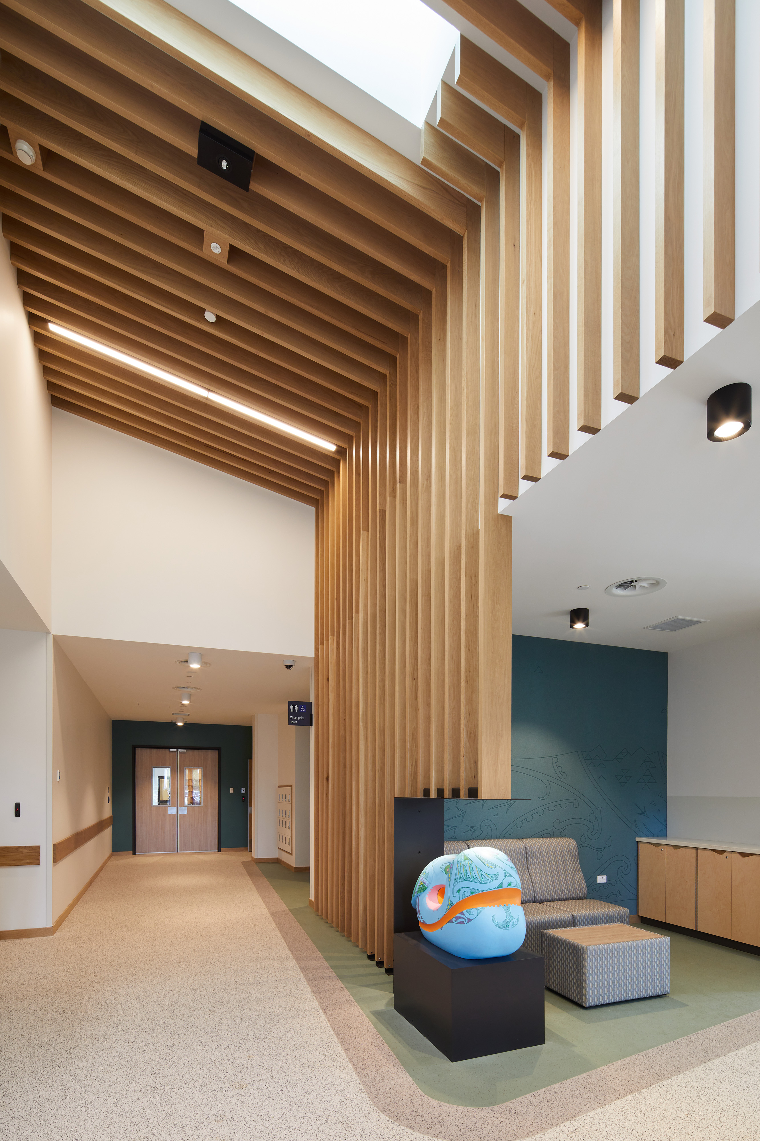 Hillmorton SMHS_High & Complex Needs Unit Lobby and Waiting_Sarah Rowlands_10.jpg