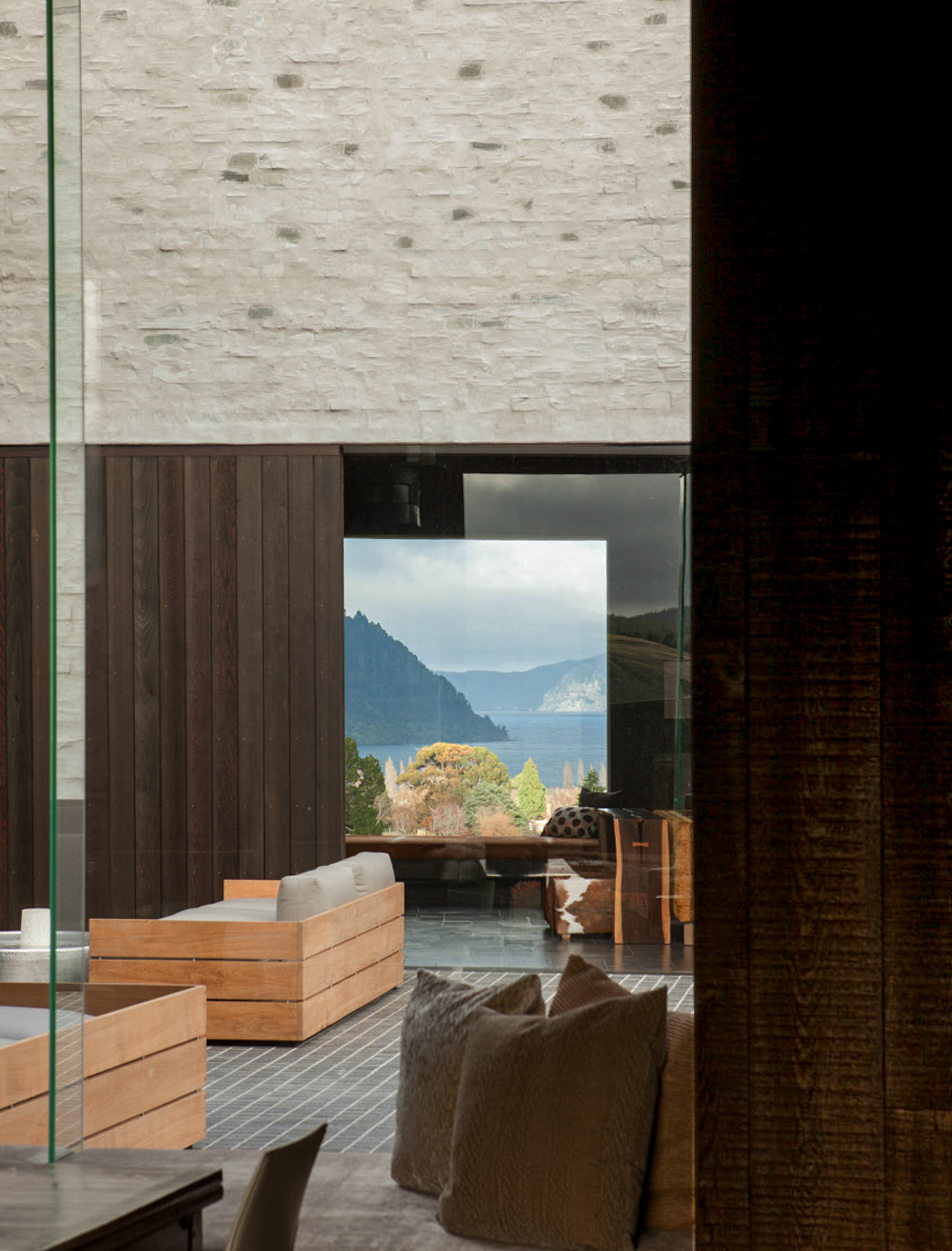 kinloch-courtyard-6-of-10