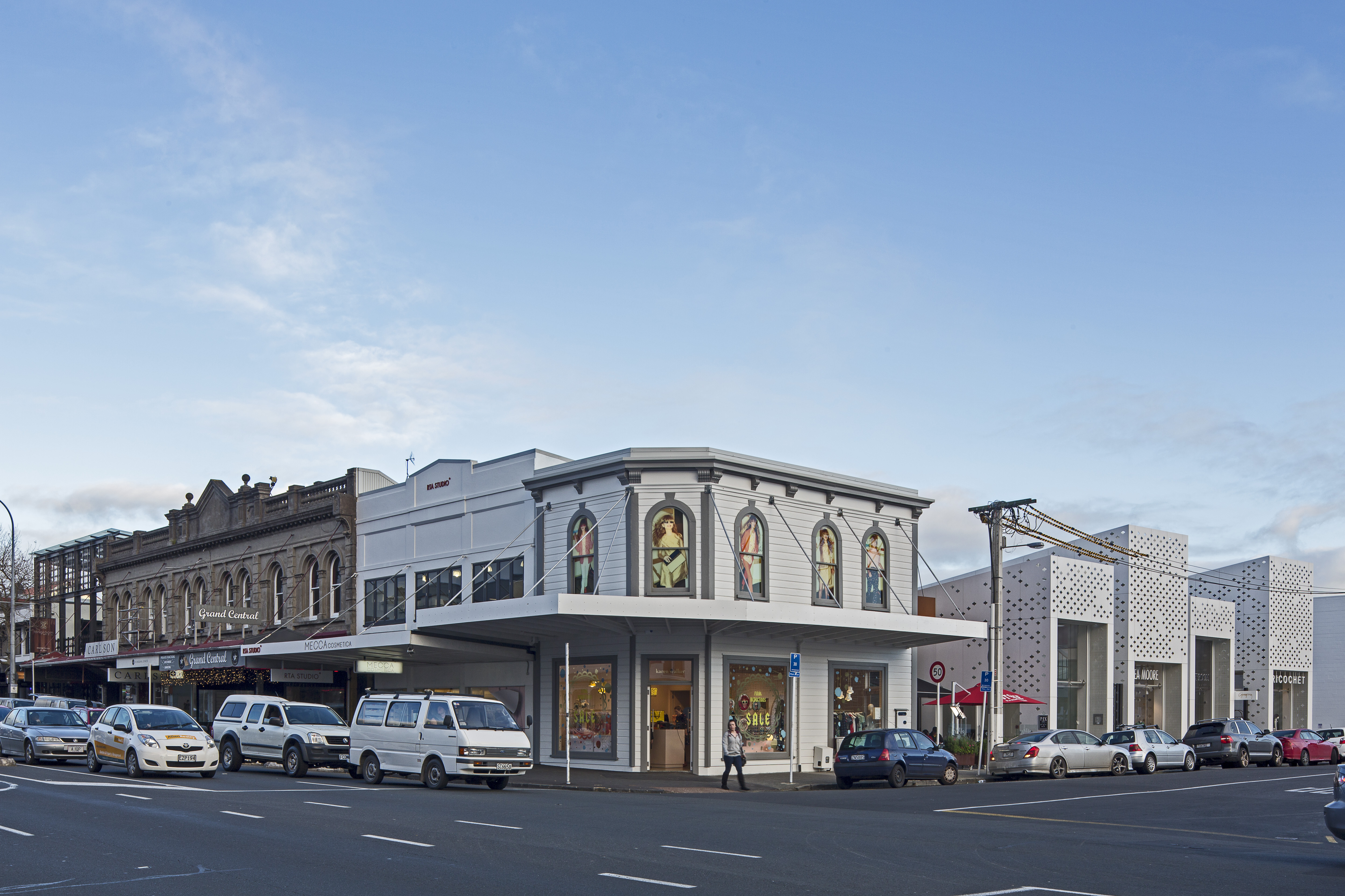 Mackelvie Precinct_Street Corner_1 of 7.jpg