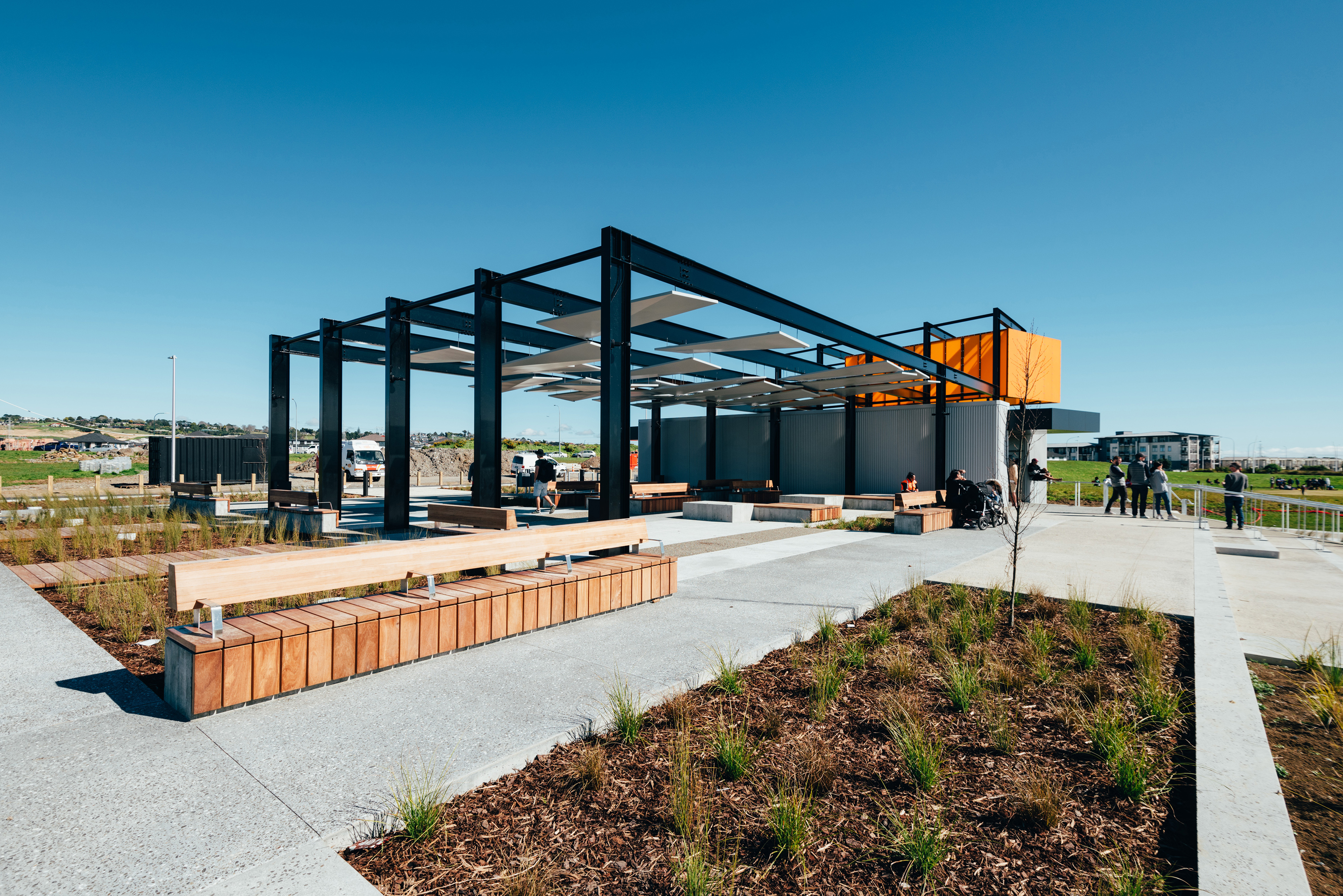 Barry Curtis Park Sports Pavilion & Plaza