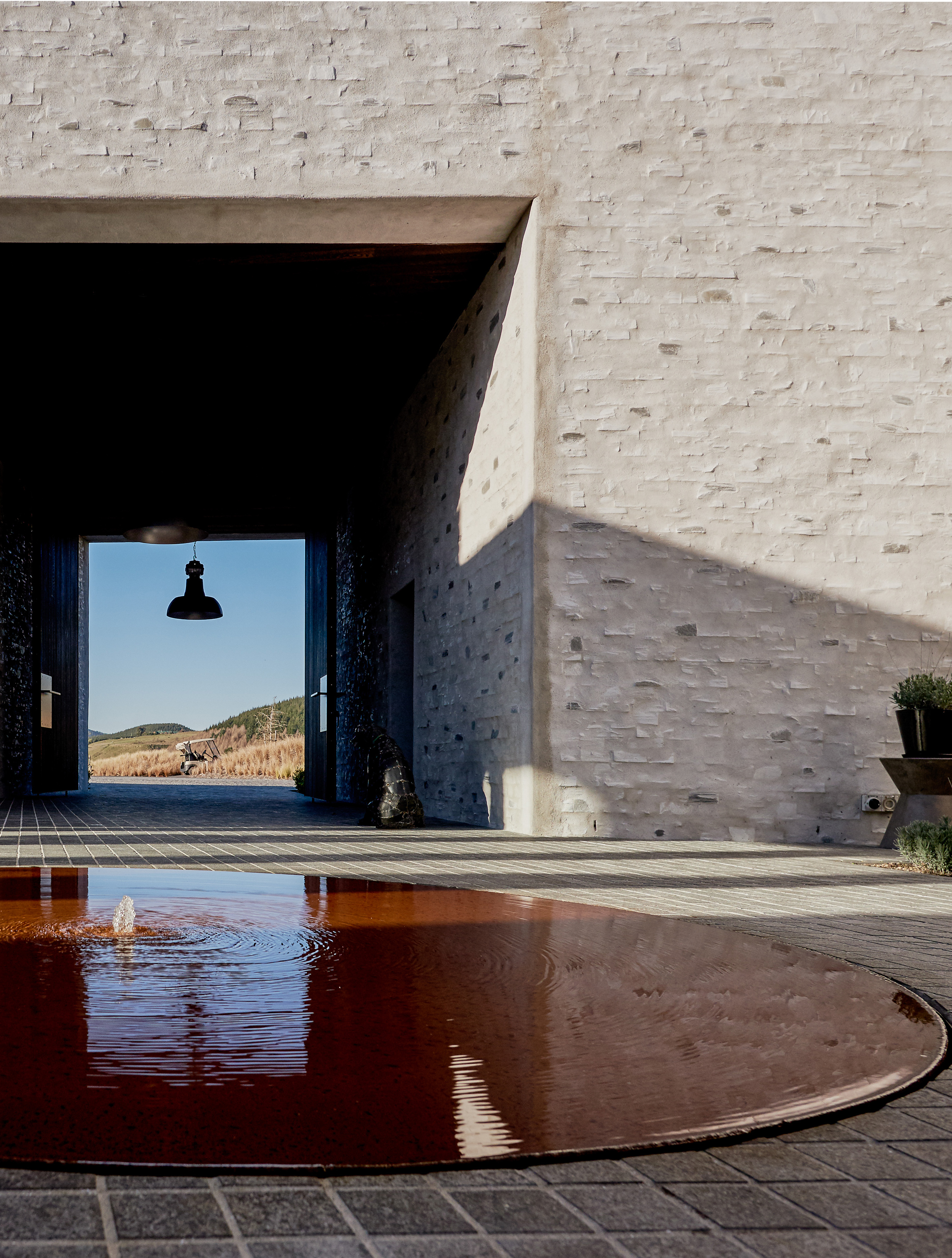 kinloch-courtyard-9-of-10