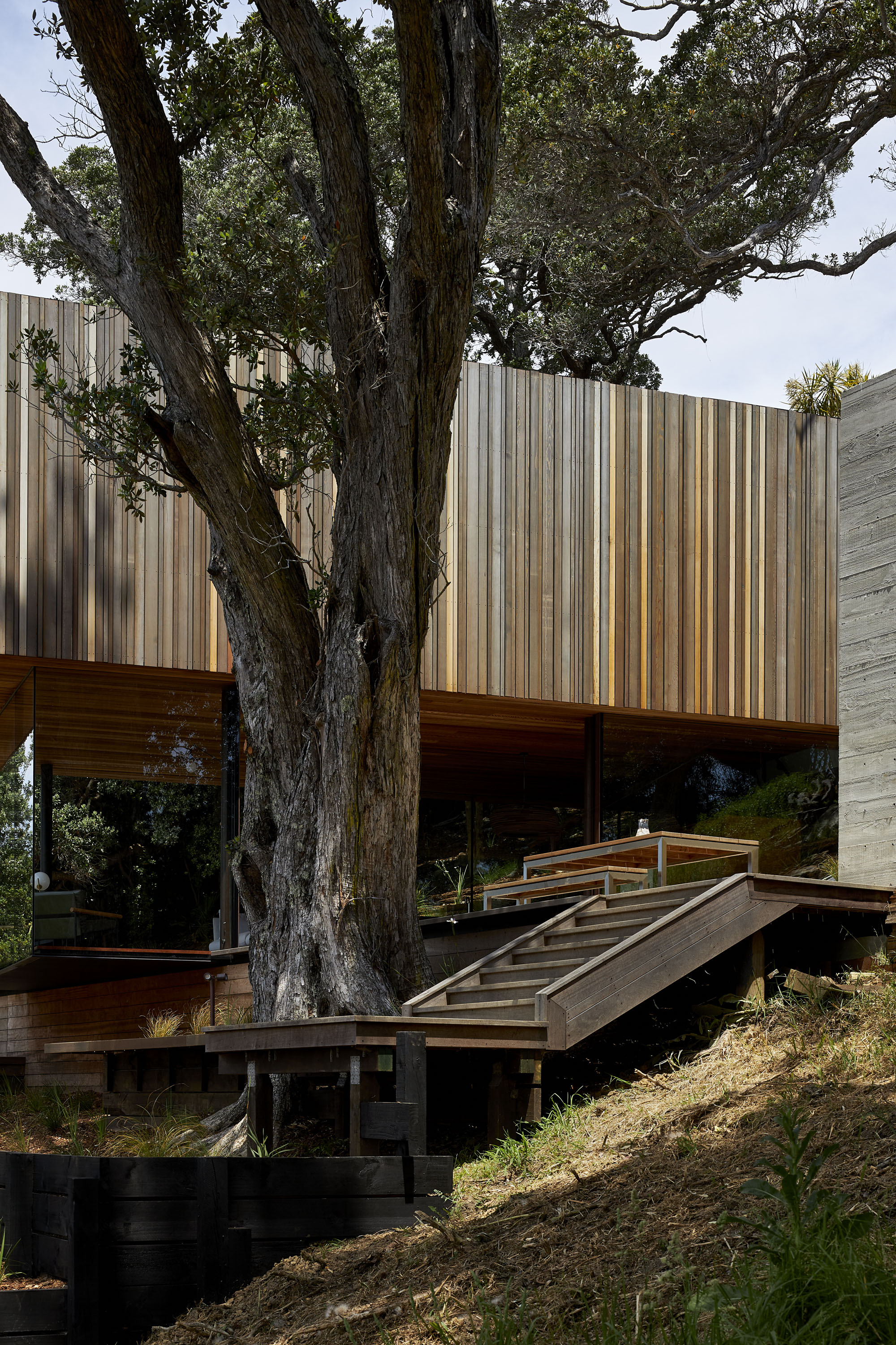 Mawhitipana Beach House