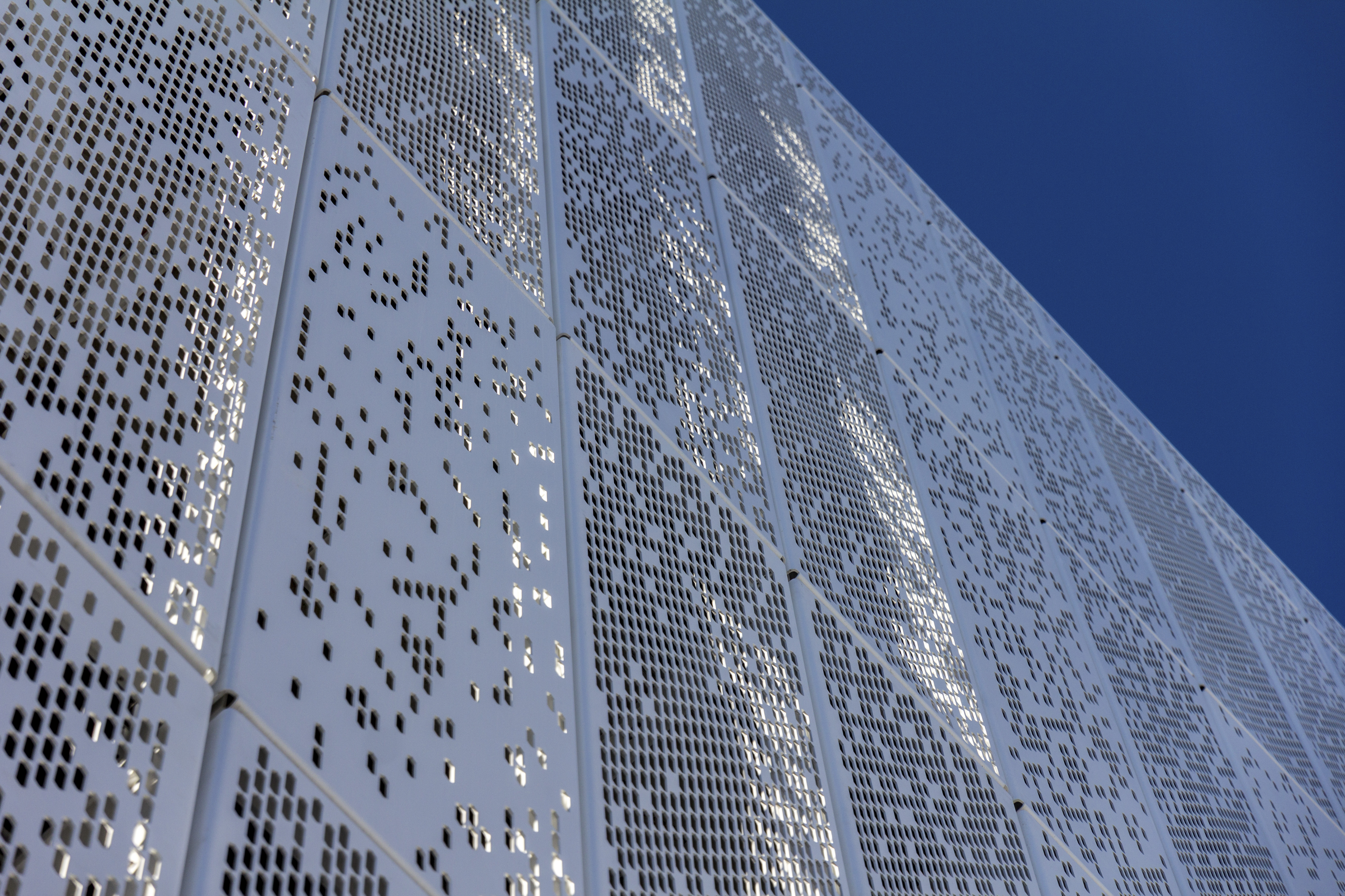 University of Canterbury Electrical Link Building Re-clad