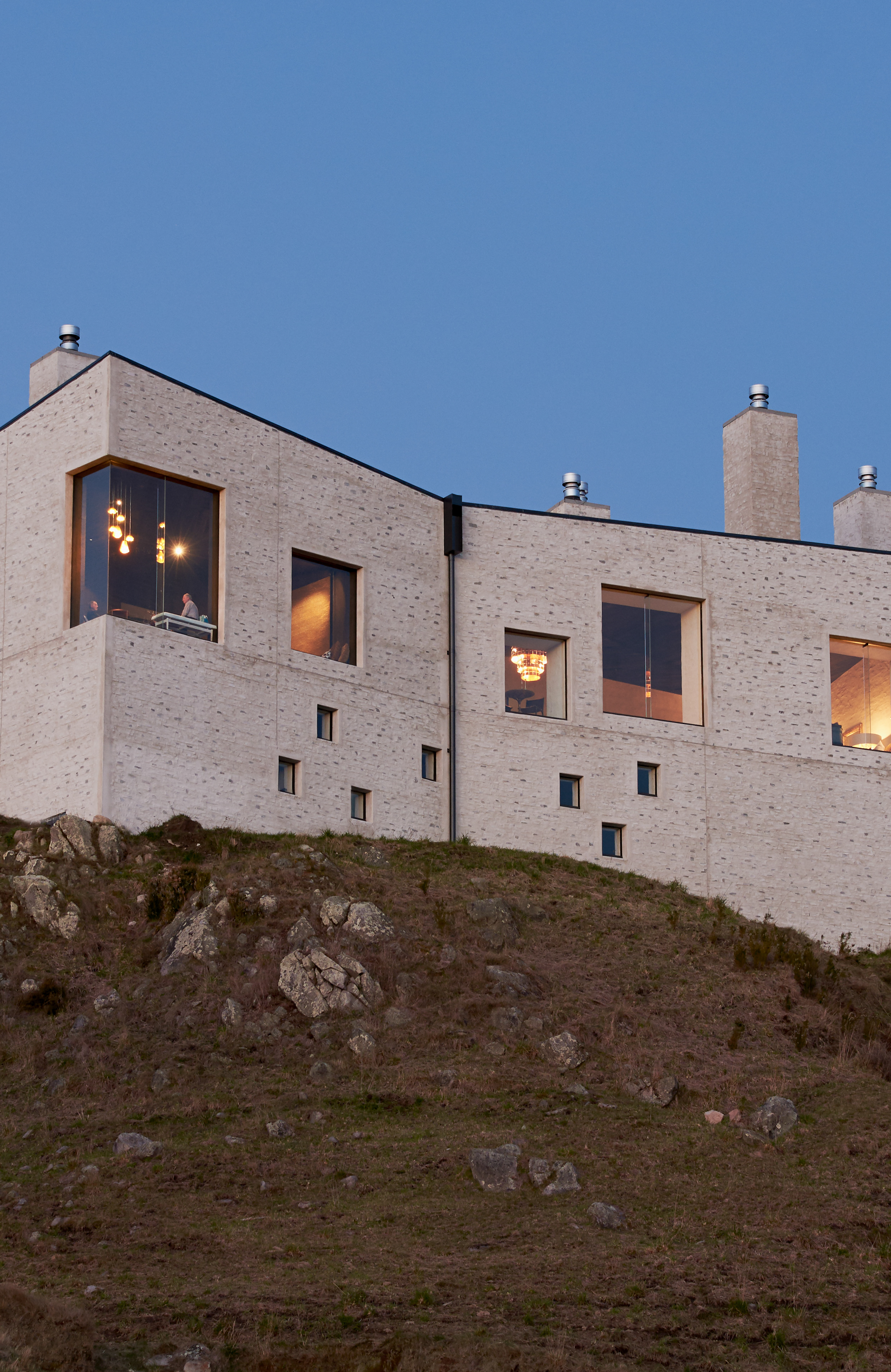 kinloch-southern-elevation-2-of-10