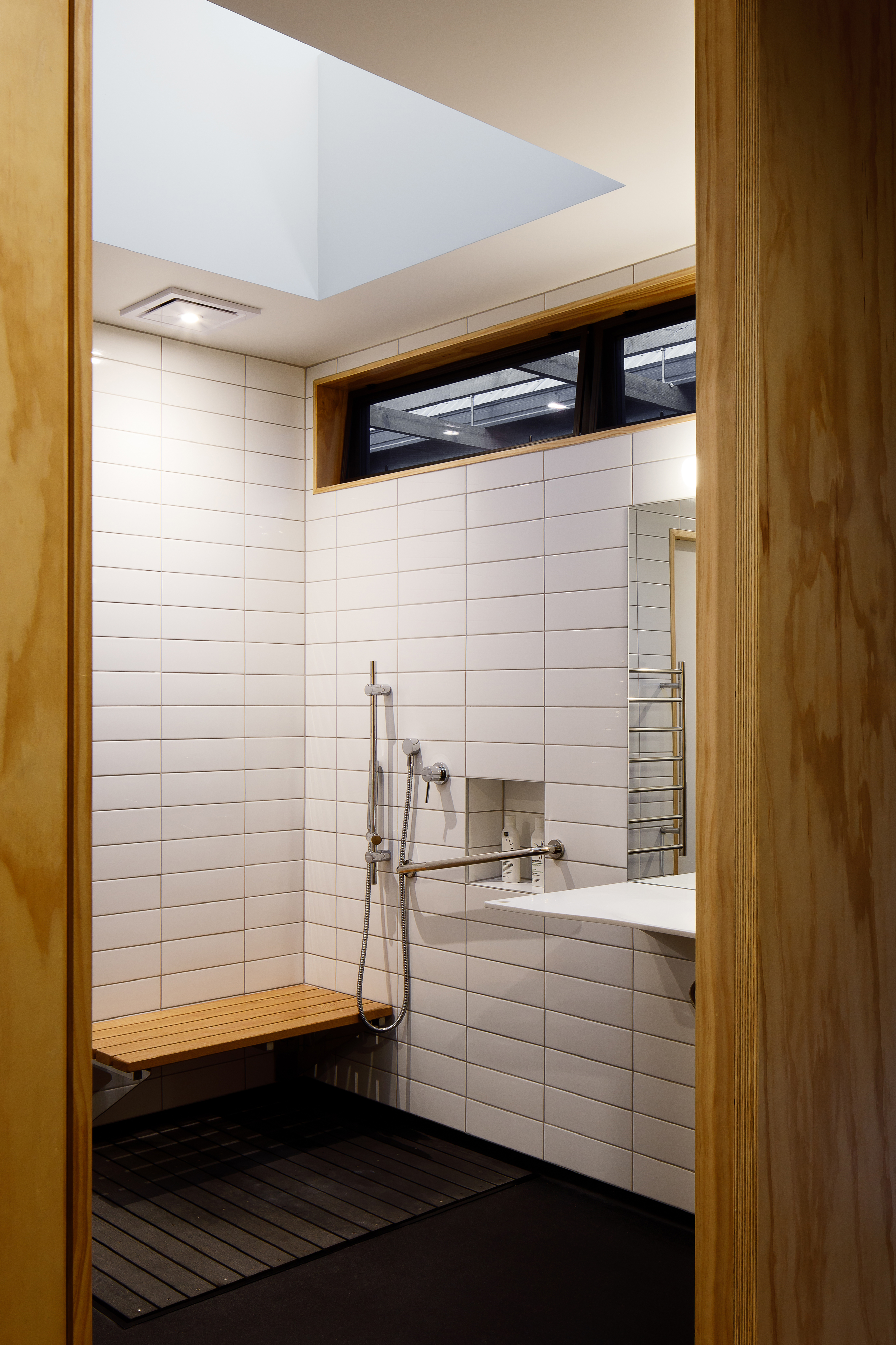 Waikanae House _ Bathroom accessibility_06 of 10