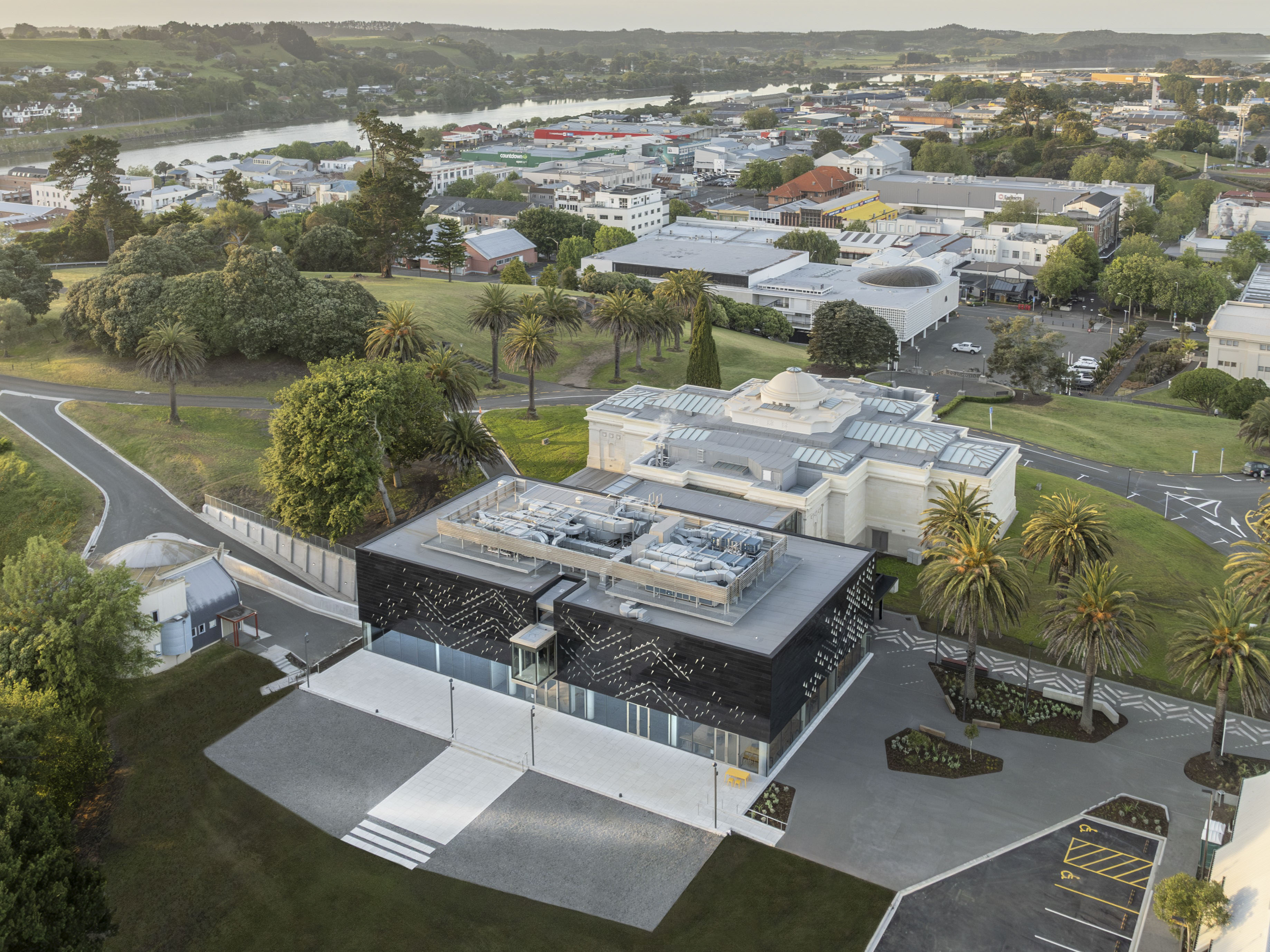 Te Whare o Rehua Sarjeant Gallery