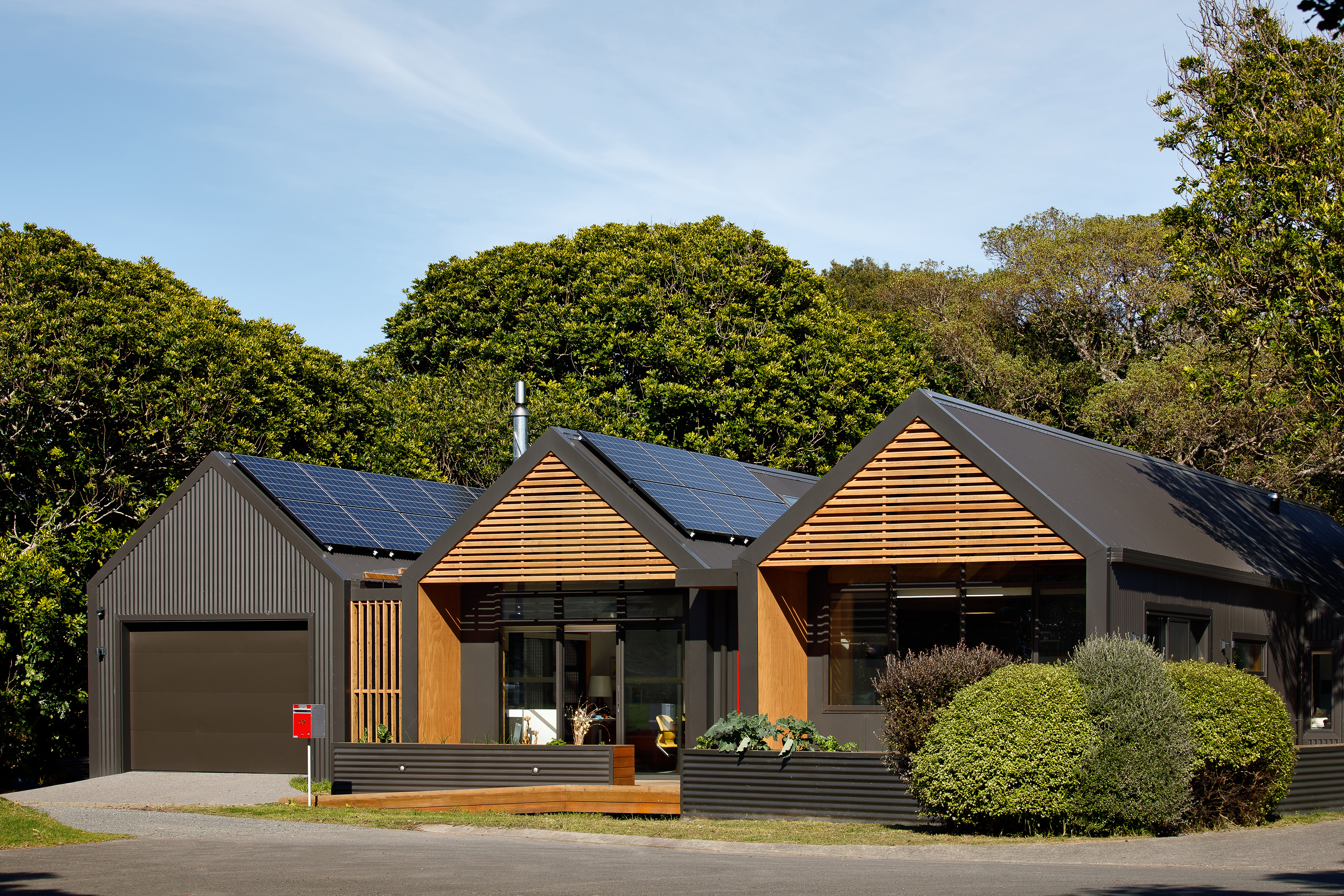 Waikanae House _ Three gables_03 of 10