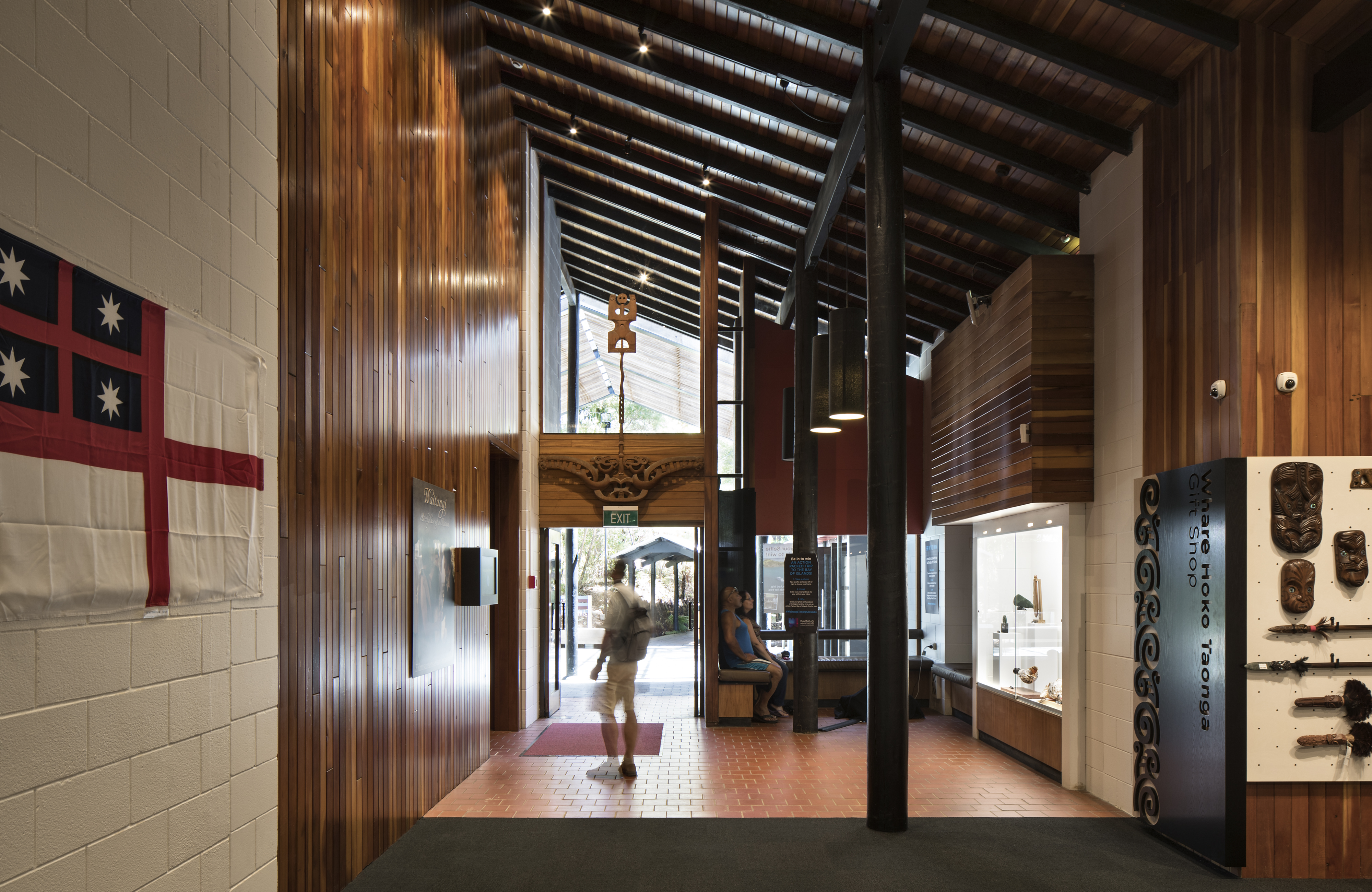 waitangi-visitors-centre-interior-entrance-1-of-8