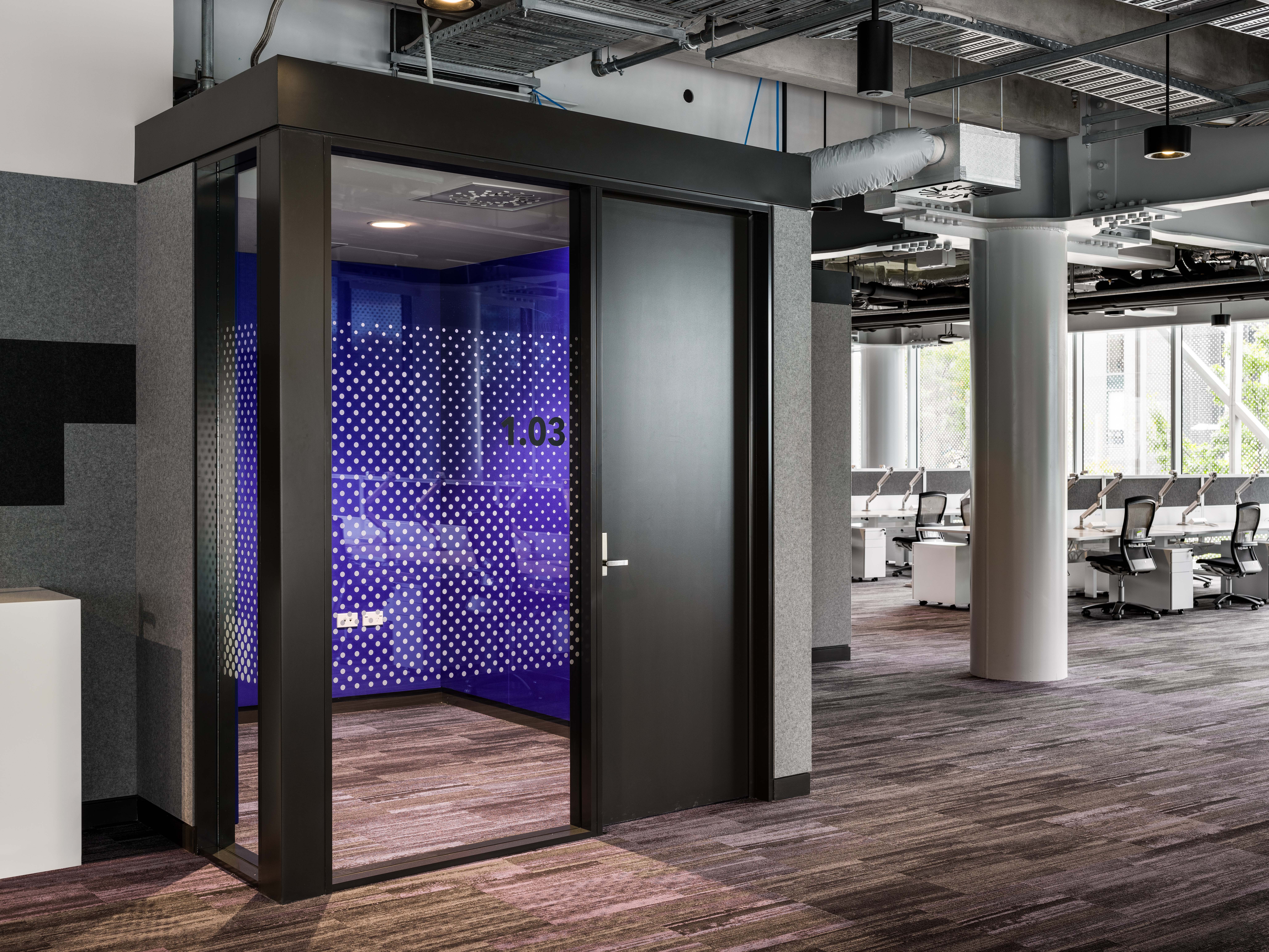 Spark Square_Smaller Office Space_Dennis Radermacher_9