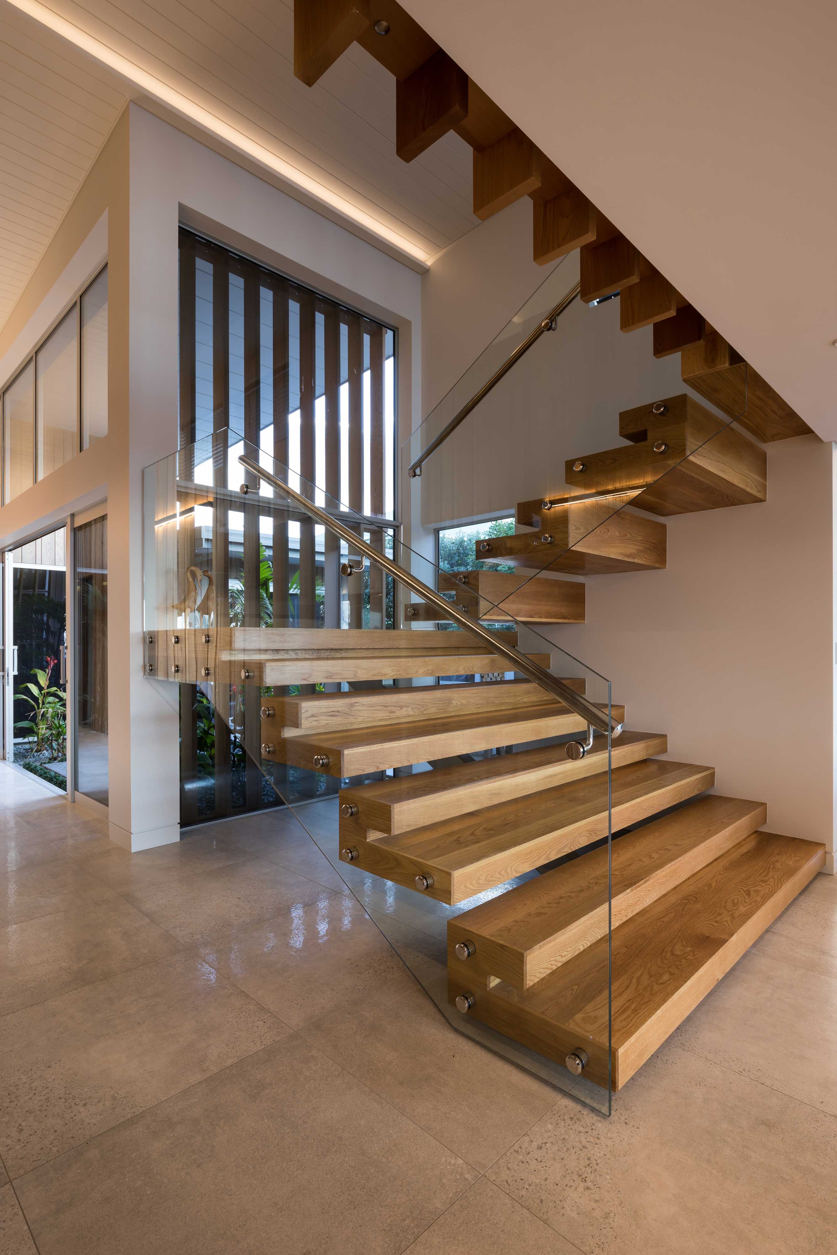 Appleford Residence_Stairs_4 of 10