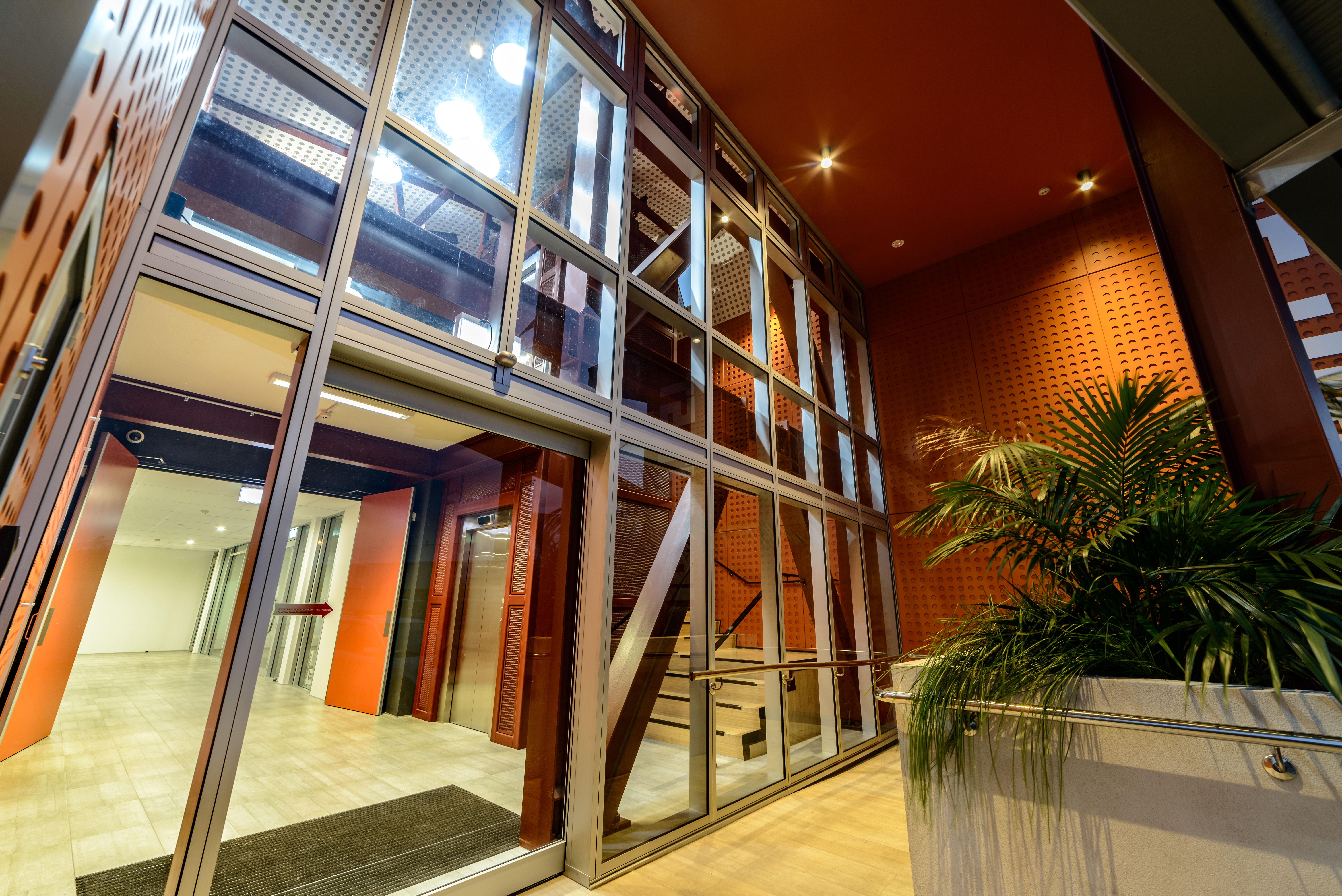 1-wright-street-main-entry-4-of-9