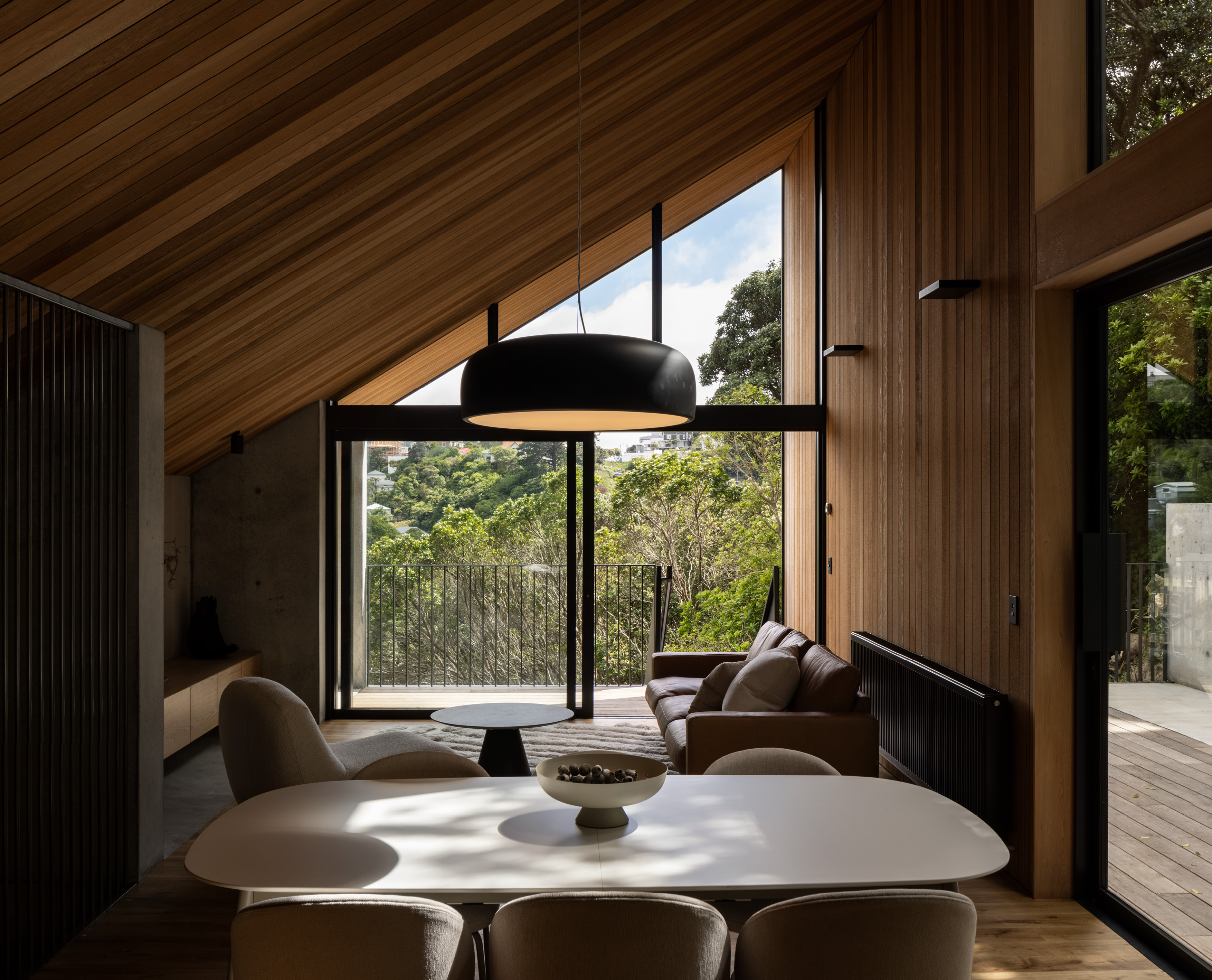 upland road_unit a living2_simon devitt.jpg