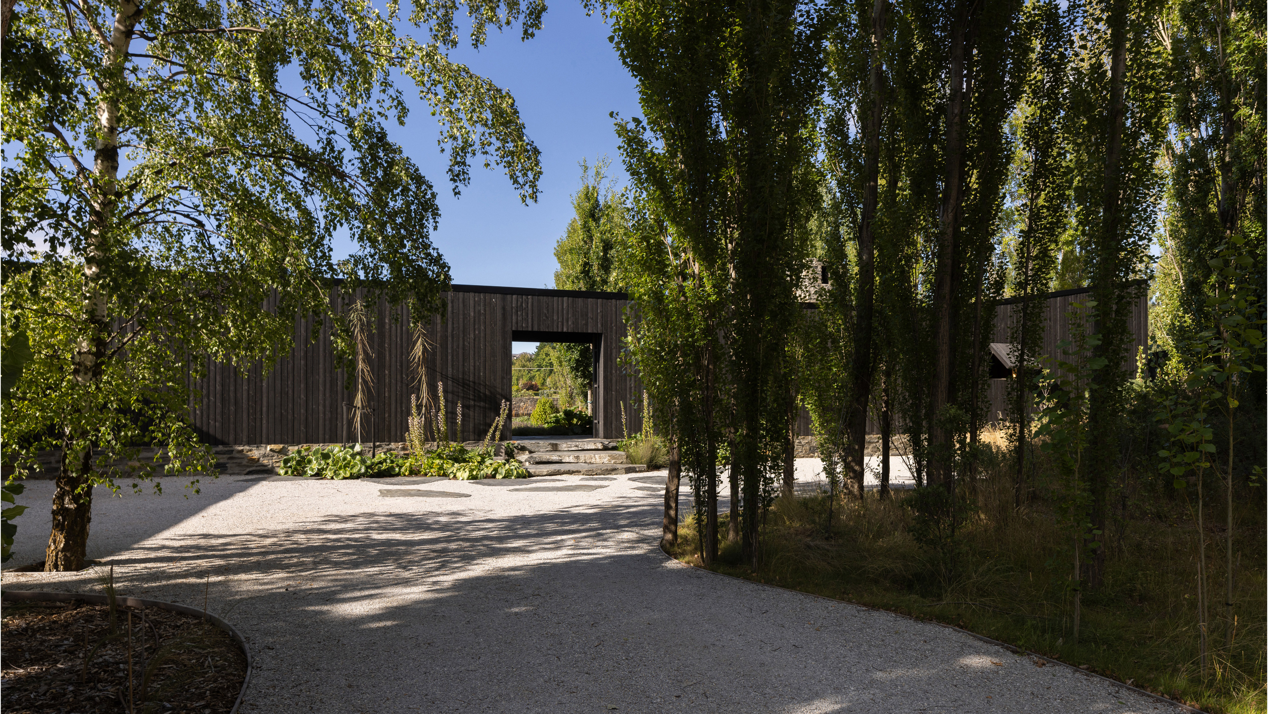 Black Peak/Mount Burke House 