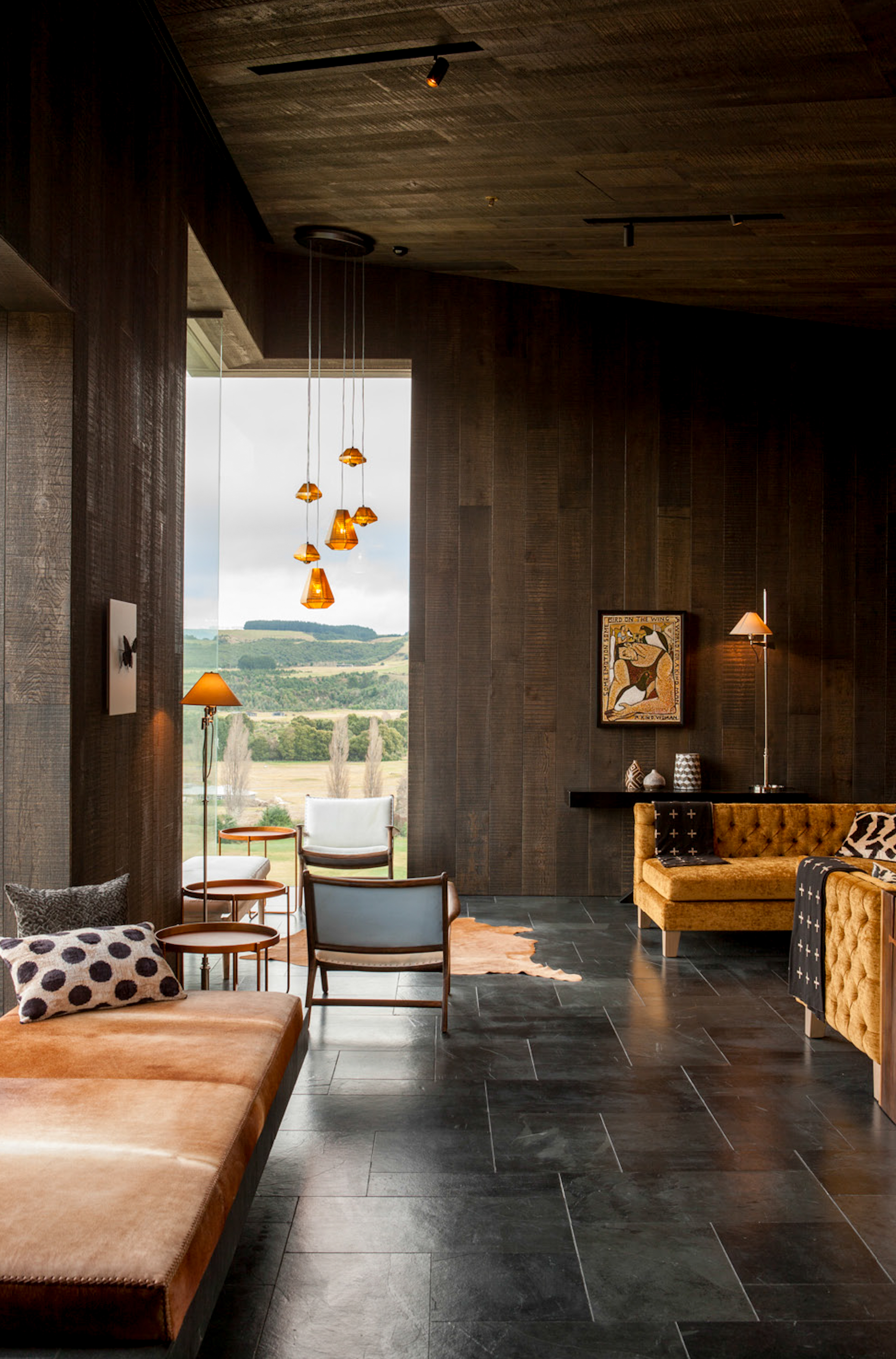 kinloch-west-lounge-4-of-10