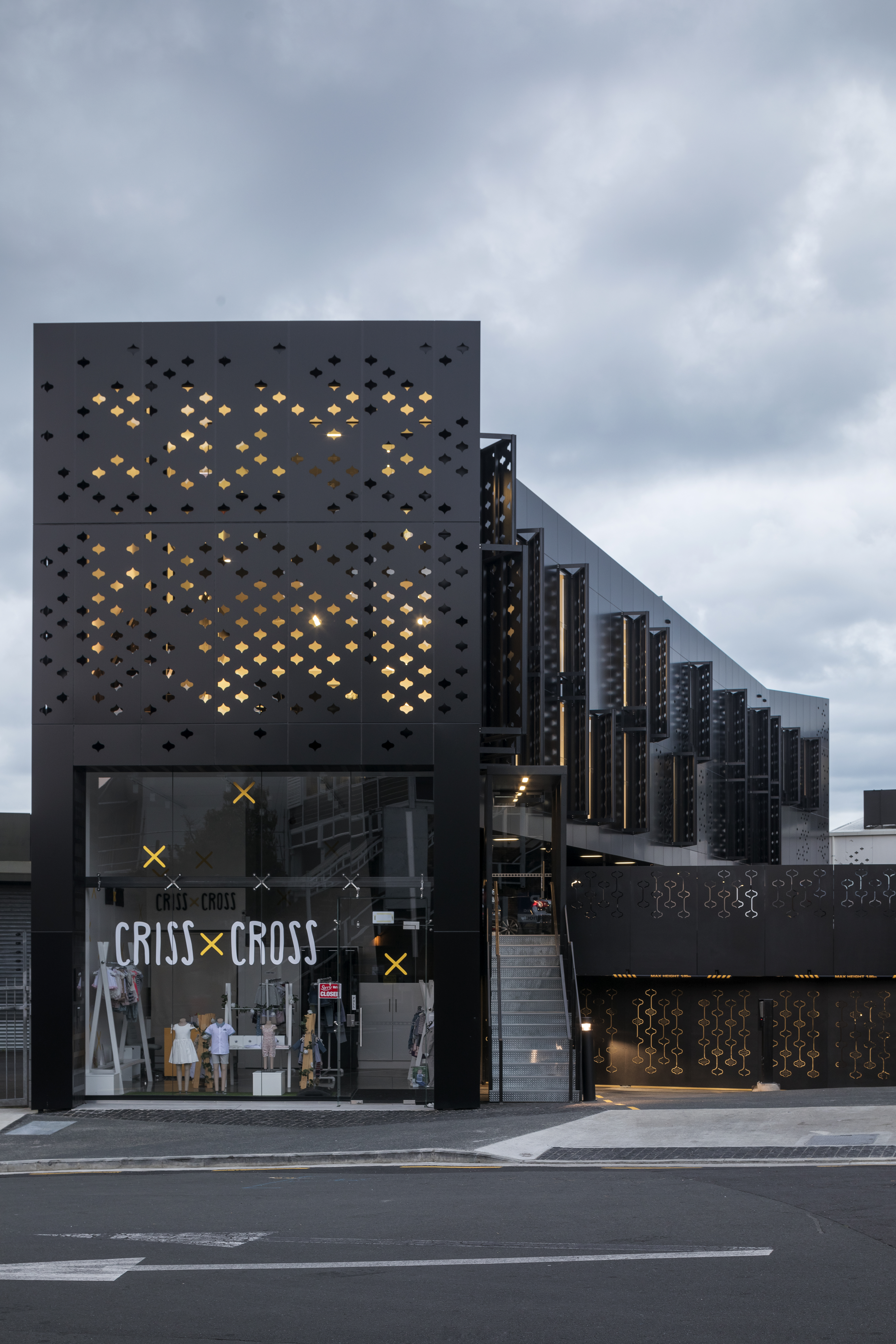 Pollen Street Office_Pollen Street Facade Night_7 of 7.jpg