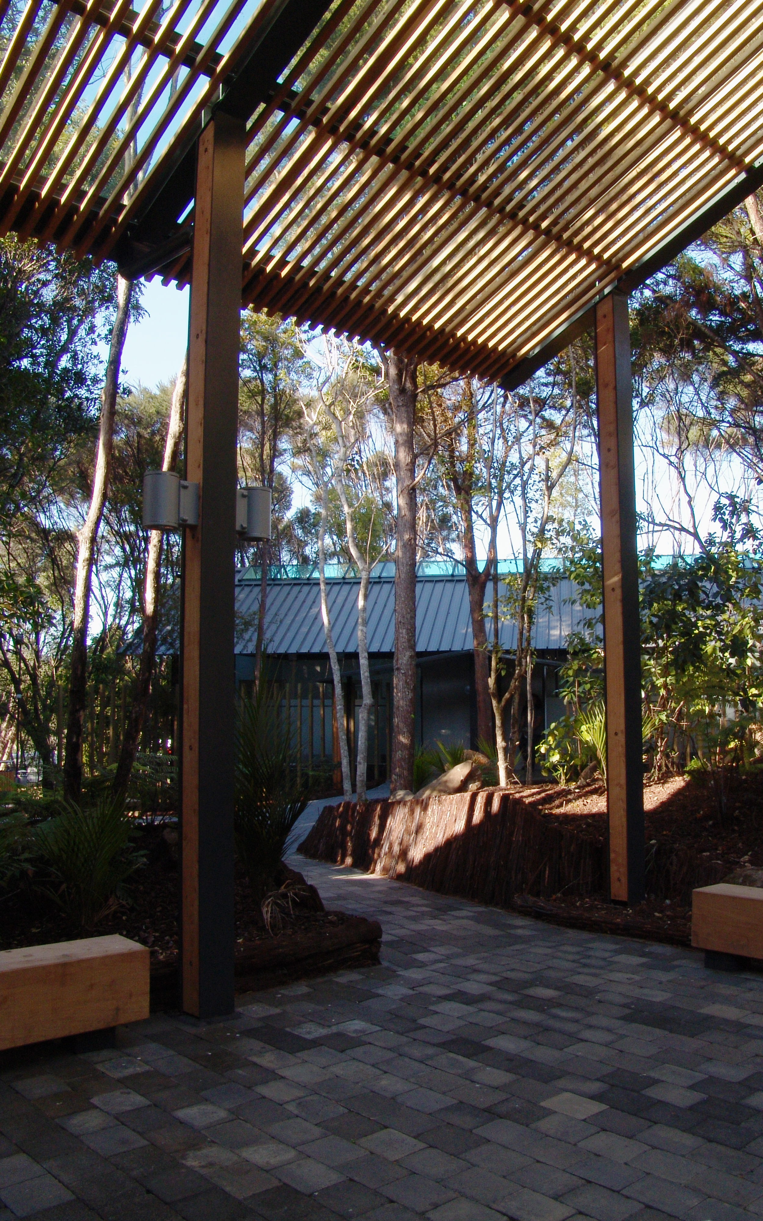 waitangi-visitors-centre-entrance-5-of-8