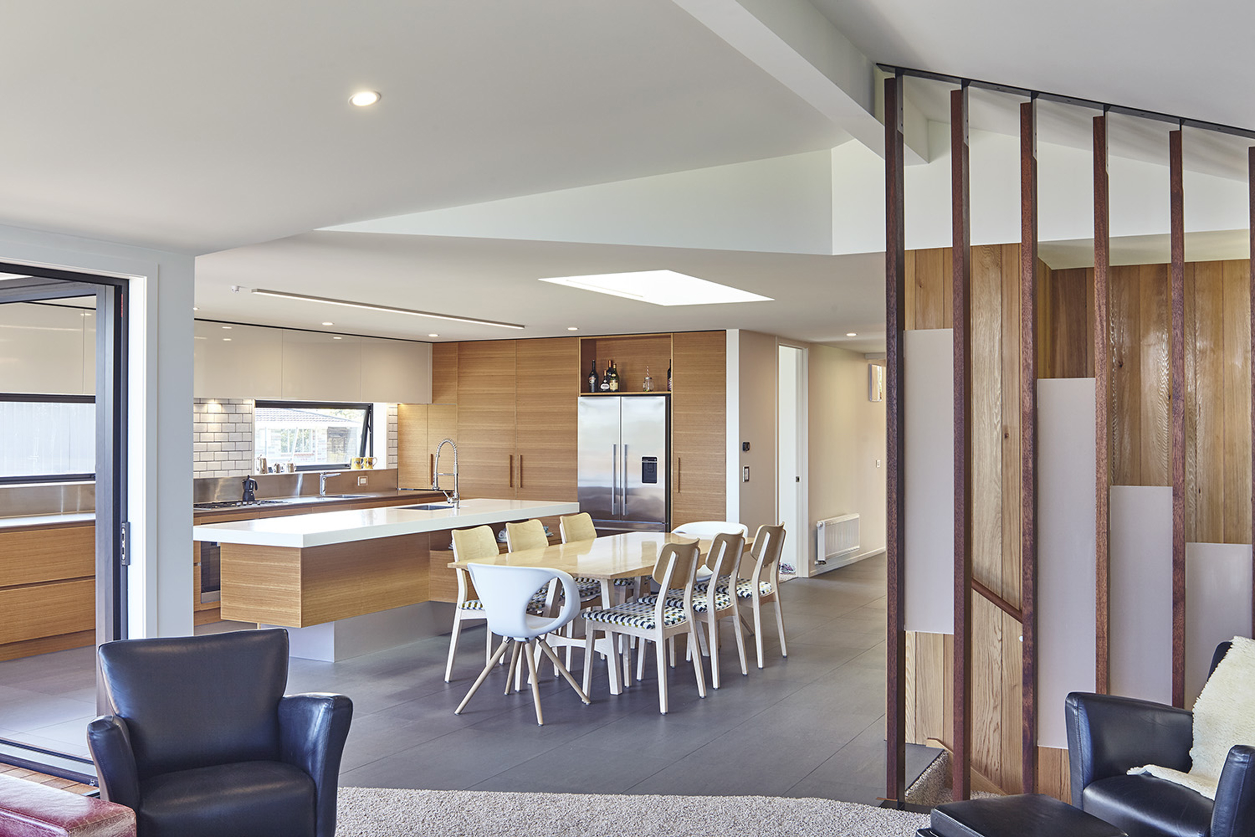 barbourhouse-livingdining-5-of-10