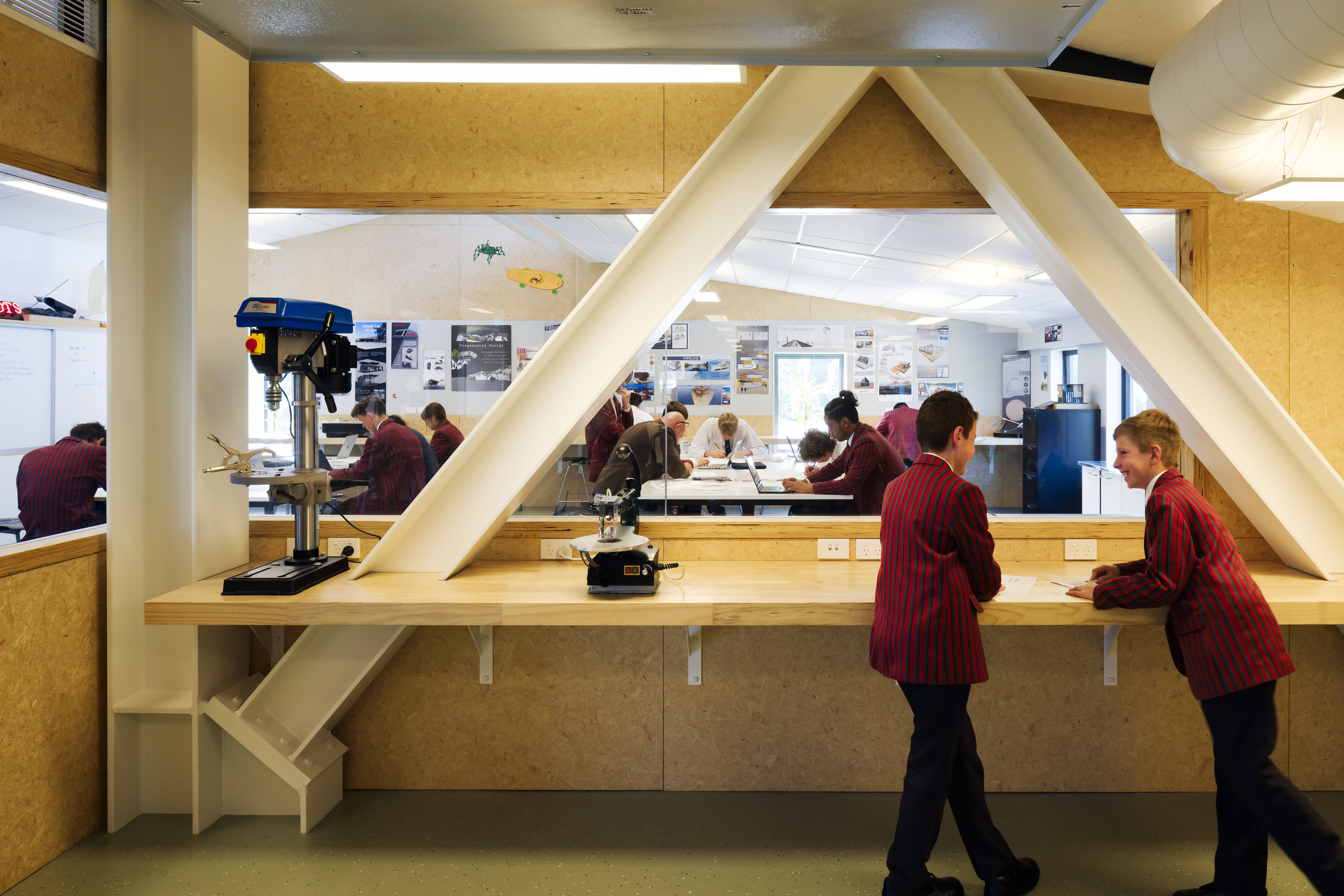 McKinnon, Scots College