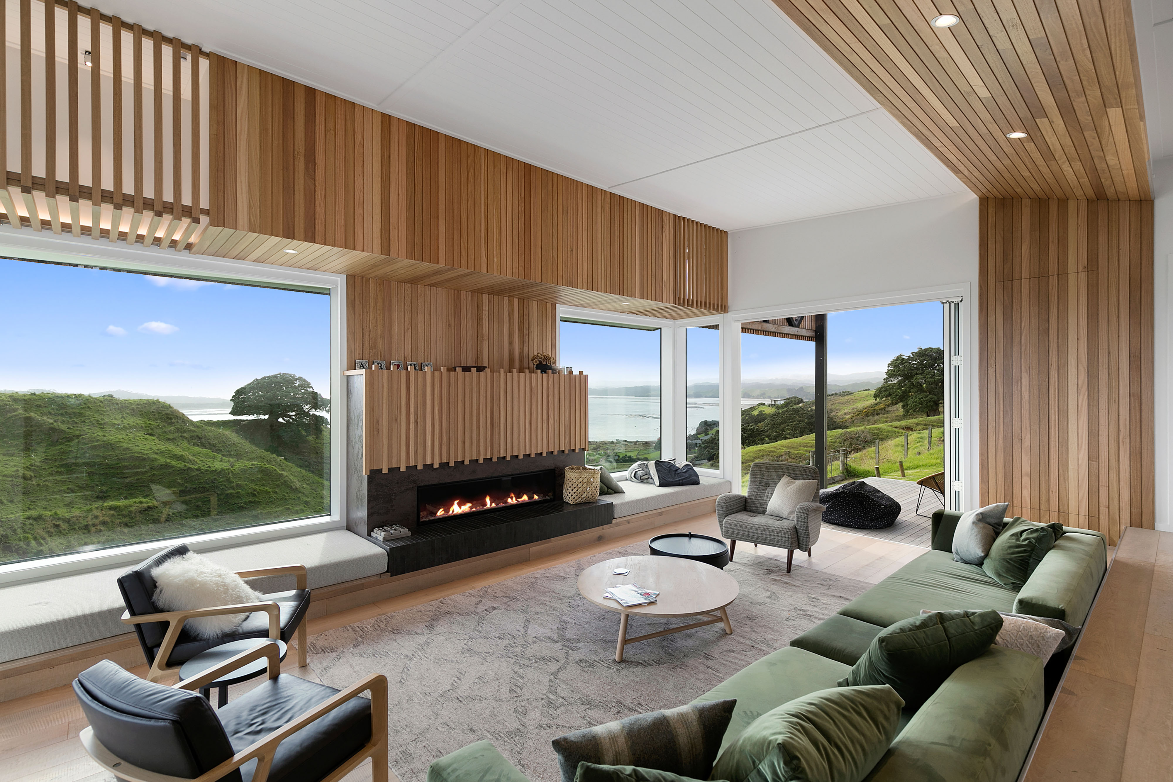 Aotea Harbour Holiday Home
