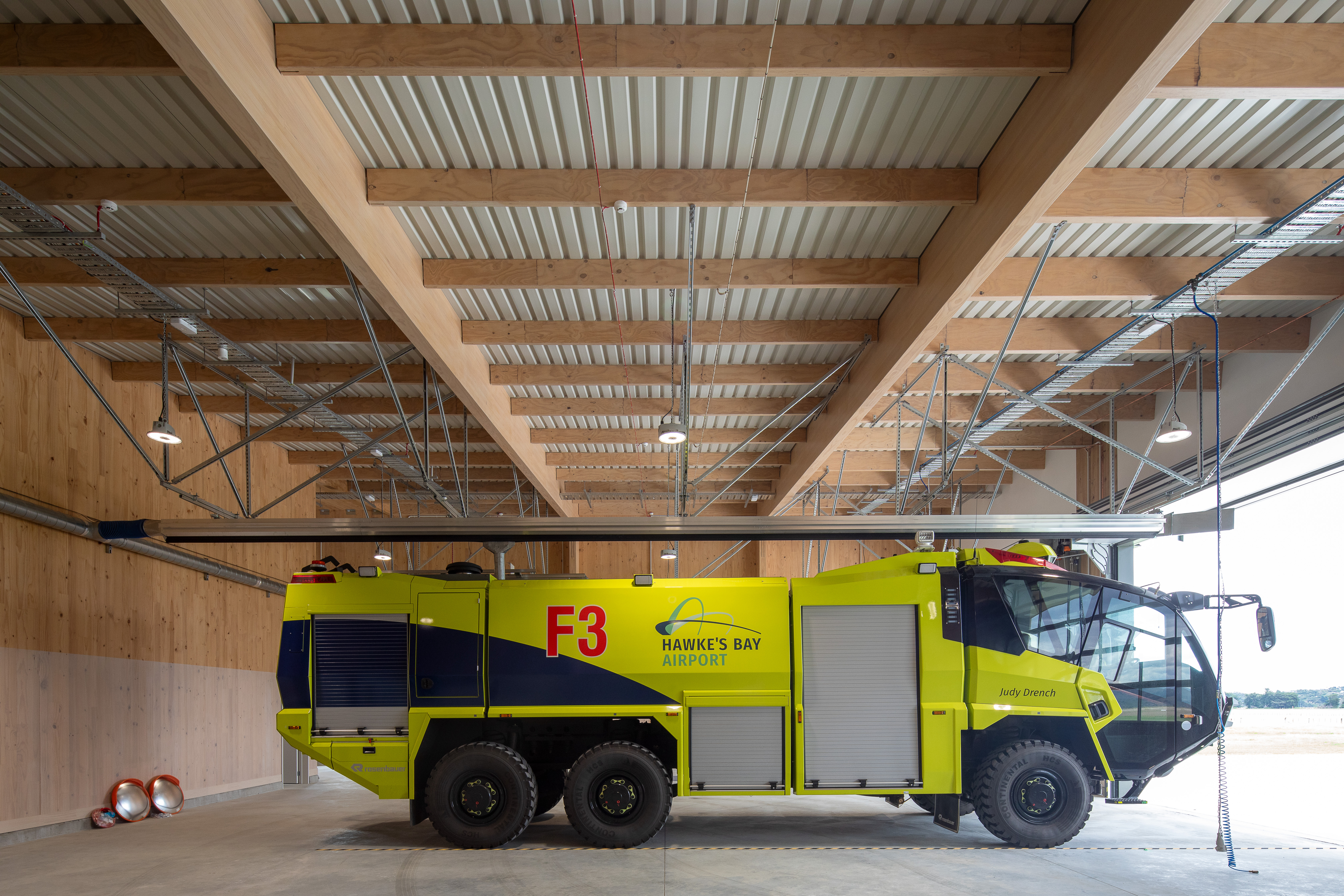 4LBRMB8UM7MMO9N_Hawkes_Bay_Airport_Fire_Station_Appliance_Bay_Patrick_Reynolds_7.jpg