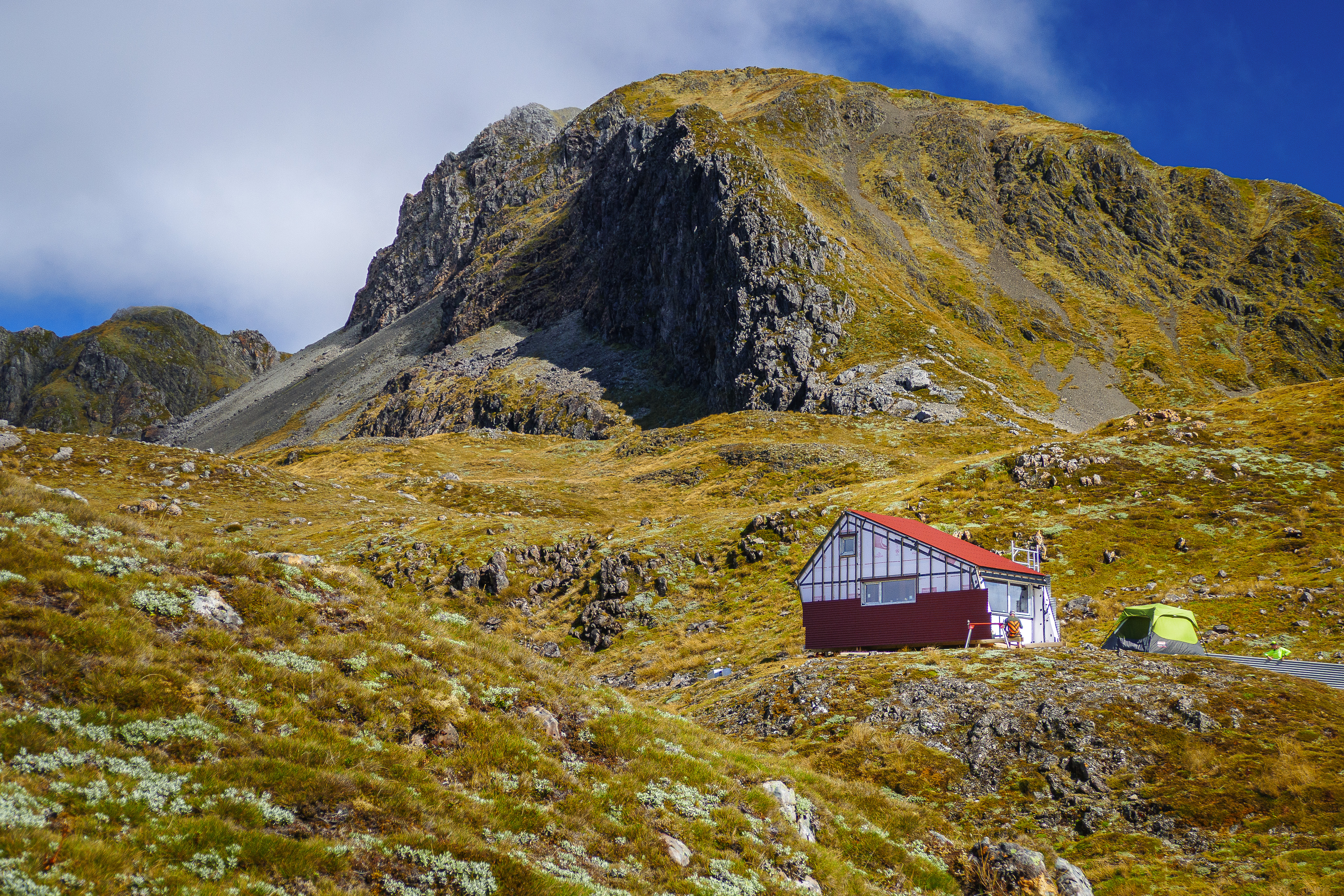 4YY4VGOIEJEEUVC_BrassMonkey_Partly_clad_ridge_to_Grand_Duchess_behind_Graeme_Jacobs_Photography_6.jpg