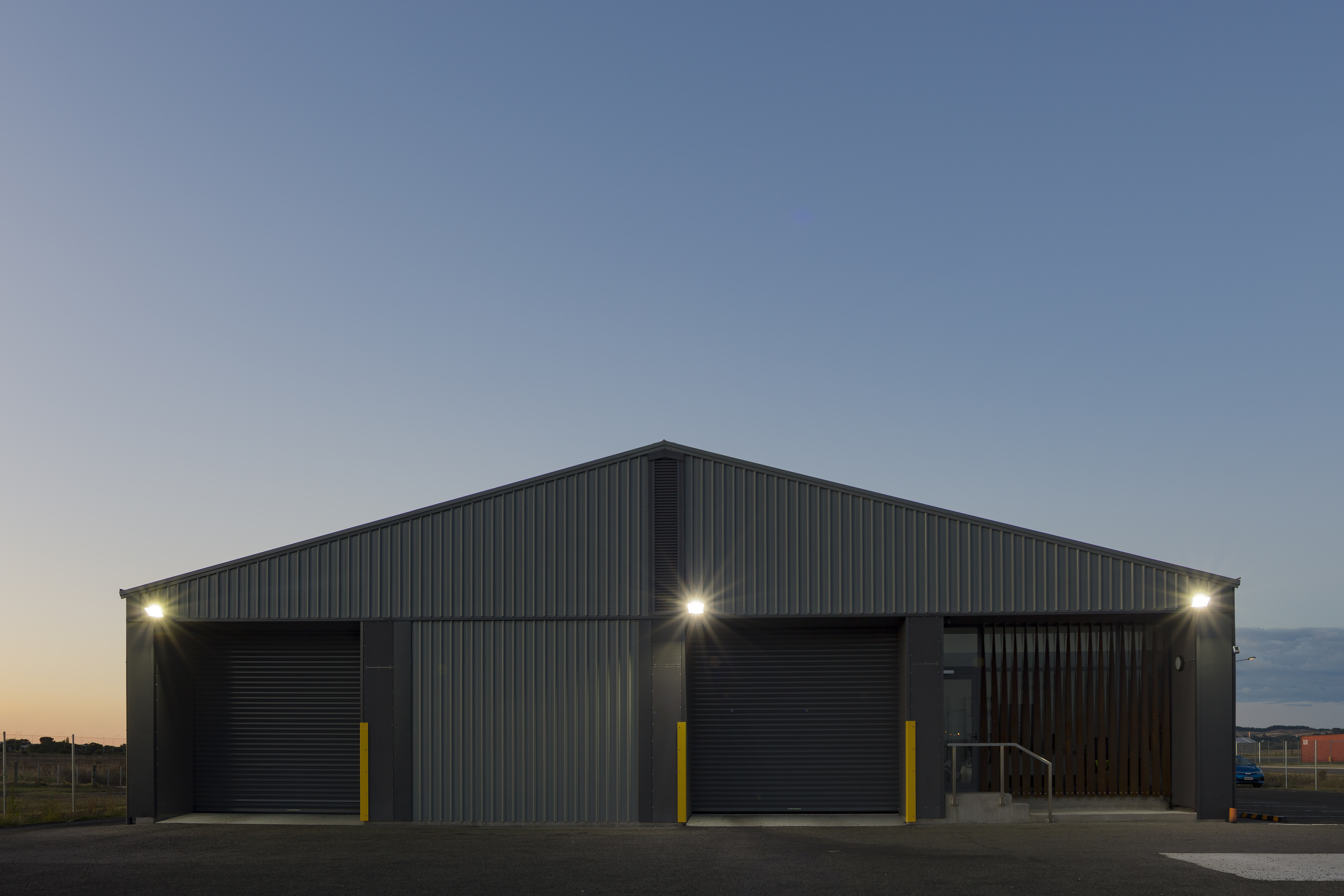 Transforming a kitset structure into architecture