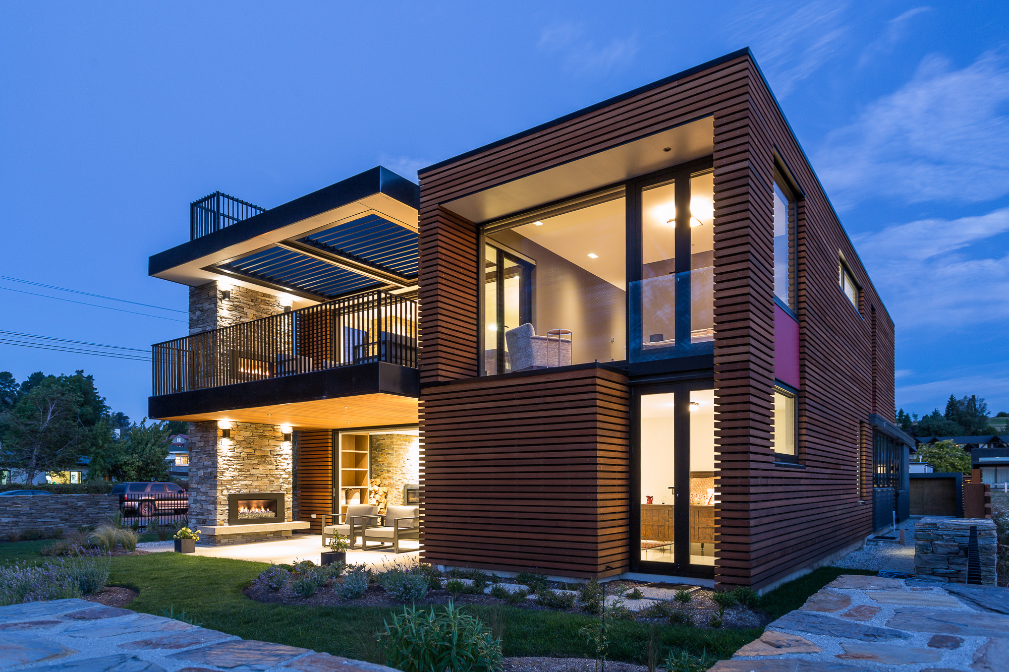 1_Wanaka Holiday House_KoiaArch.jpeg
