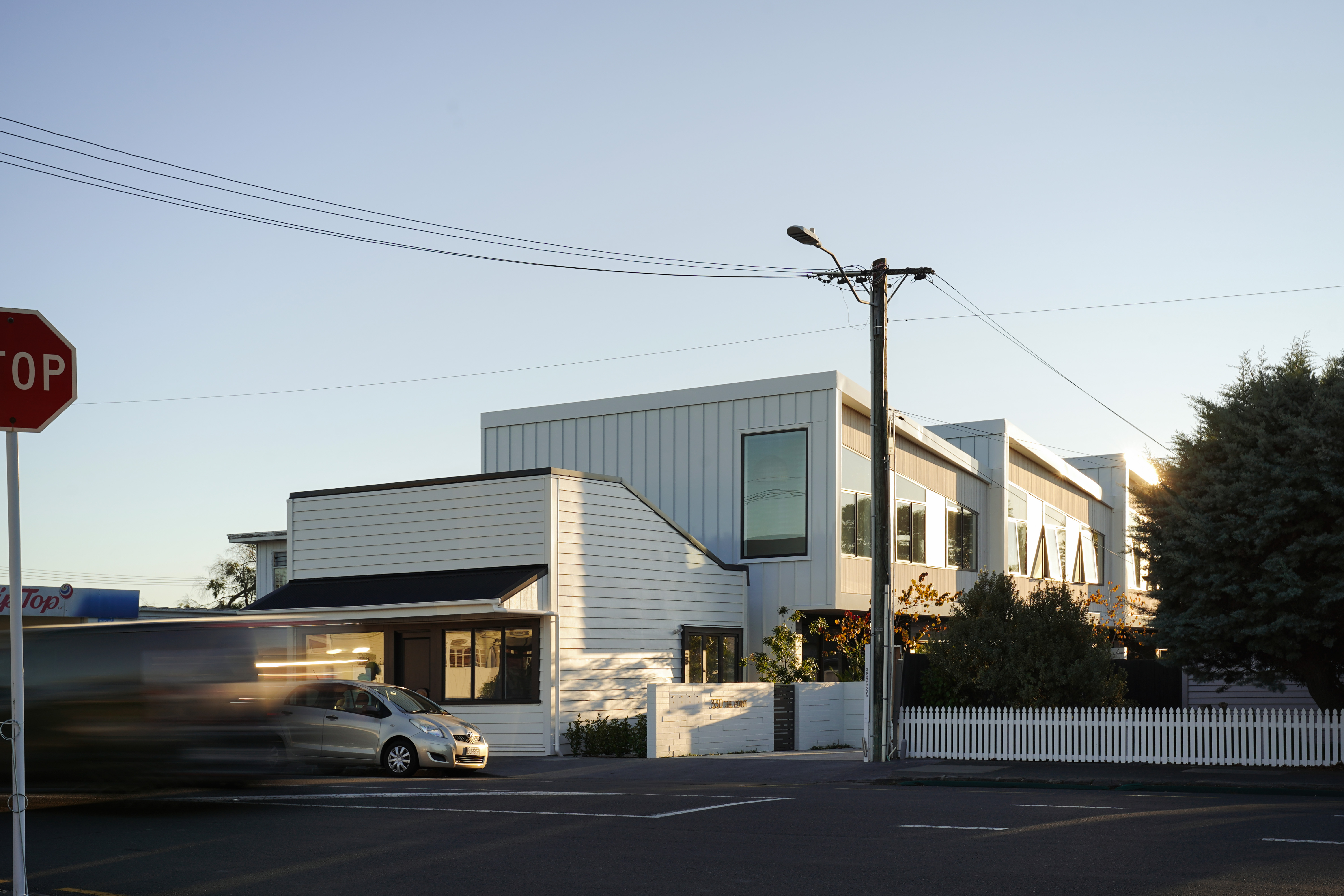 350 The Point_ Cat4_image1_HERO.jpg