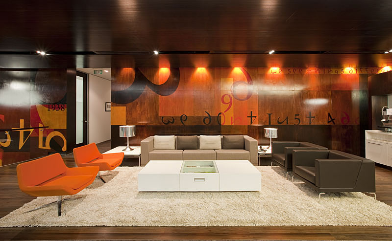 Leuschke Kahn Architects Limited