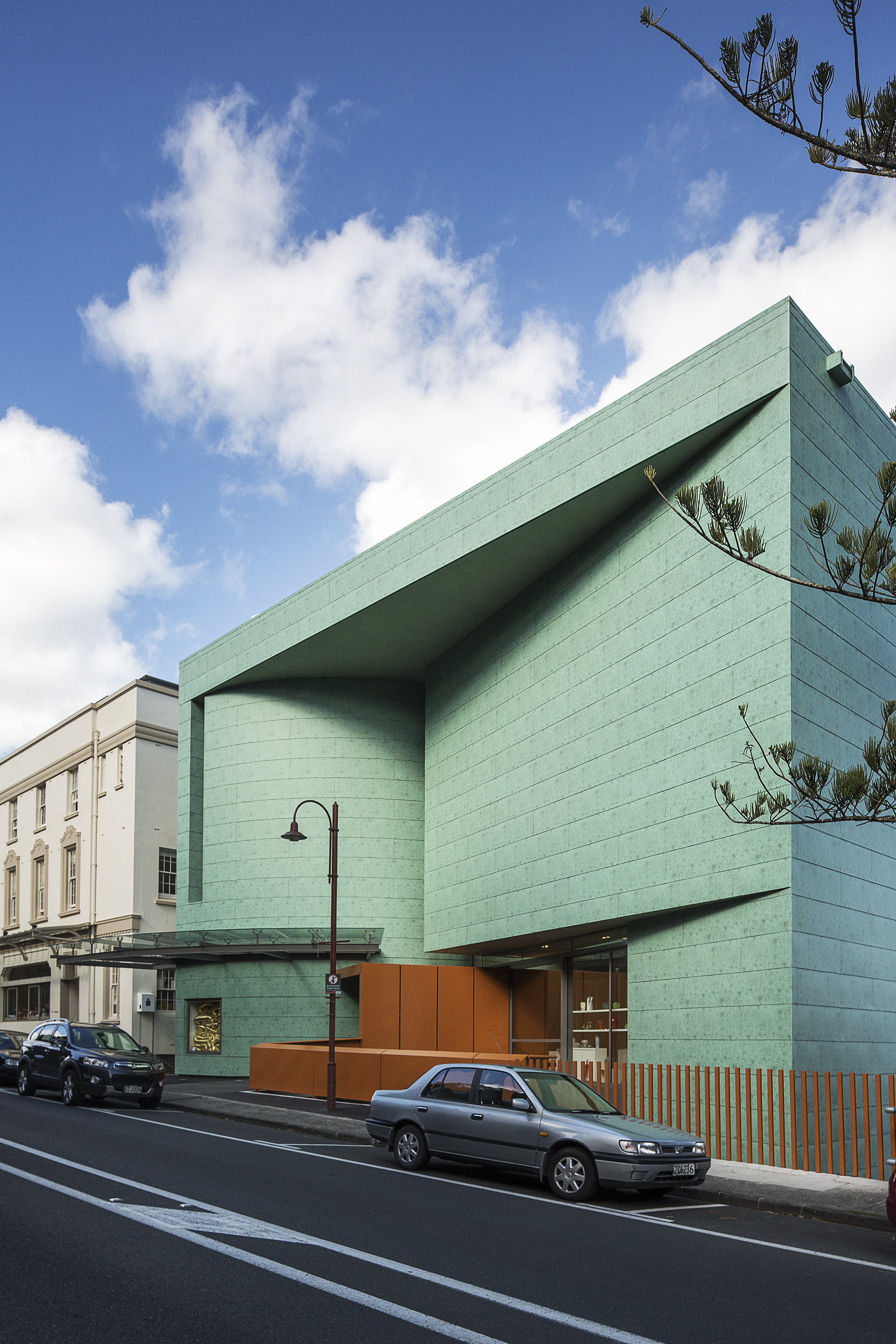 Patrick Reynolds_Street Entrance.jpg